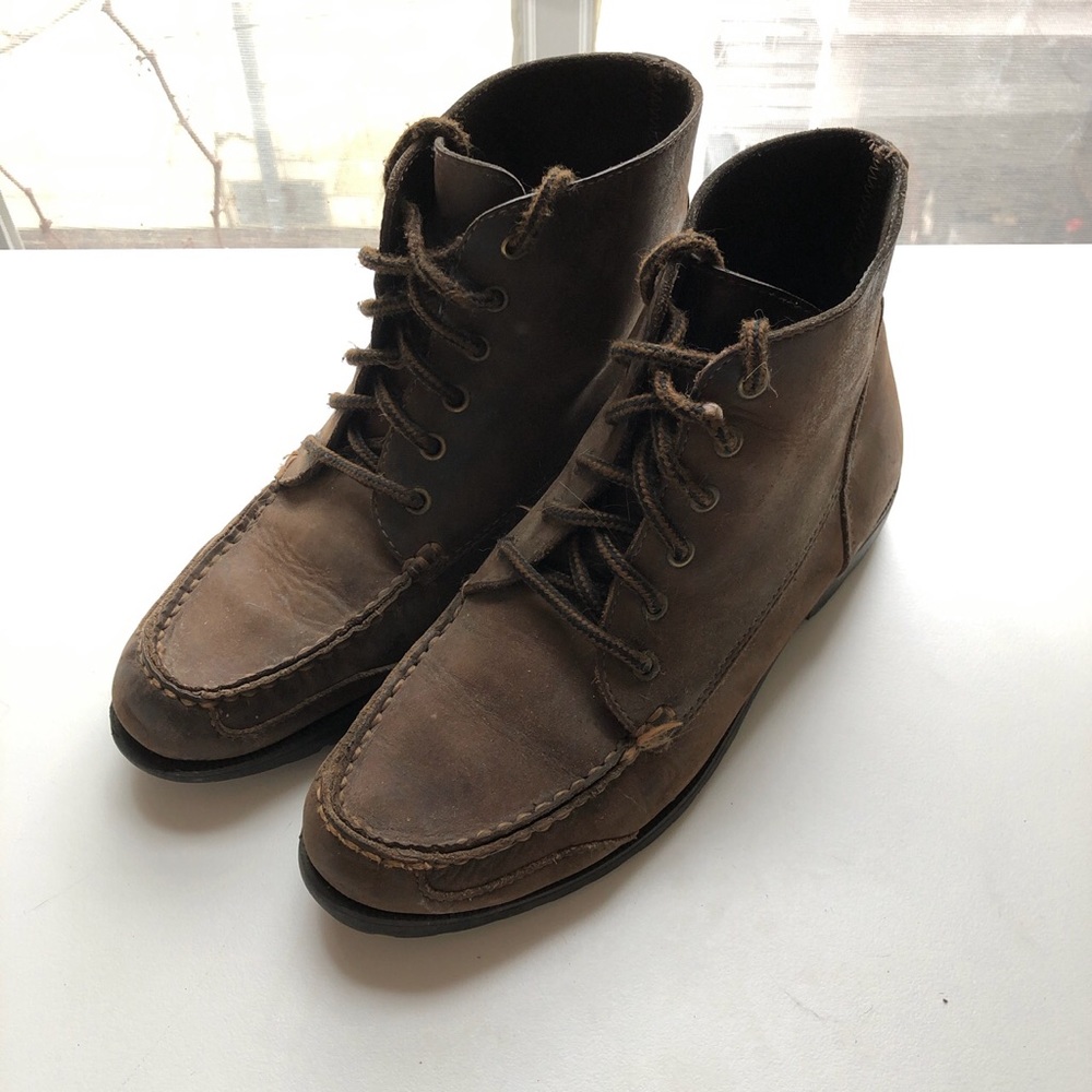 Vintage Bass boots